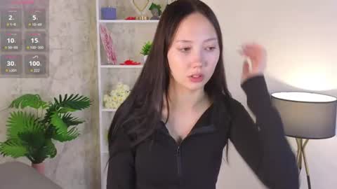 Hello im Lia online show from 07/17/26, 04:12