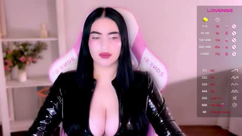 Streams schedule Wed Thursday Friday Saturday Sunday 1100-1700GMT Monday and Tuesday Day offs online show from 11/23/25, 12:38