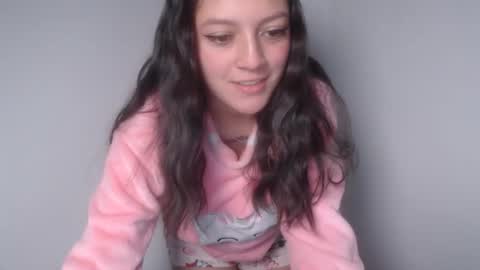 Snapshot of evangeline_petite chatting on 09/13/25, 02:33 eva online show from 09/13/25, 02:33