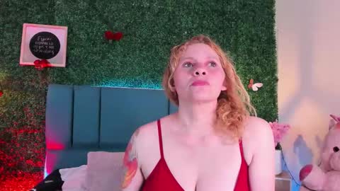  Evangelyne  online show from 02/04/26, 07:20