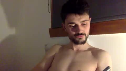 evanmacd0987 online show from 02/17/26, 10:05