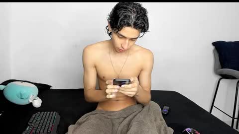 Snapshot of evans_collins24 chatting on 01/09/26, 11:17 Evans collins24 online show from 01/09/26, 11:17