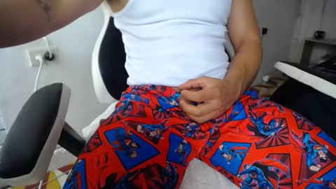 Snapshot of evans_king chatting on 03/01/25, 12:23 Evan online show from 03/01/25, 12:23