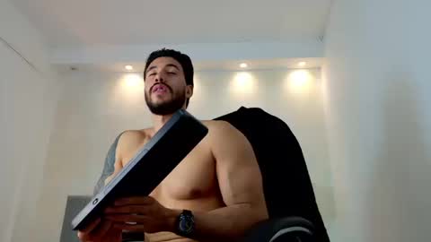 E V A N S online show from 03/13/26, 11:44