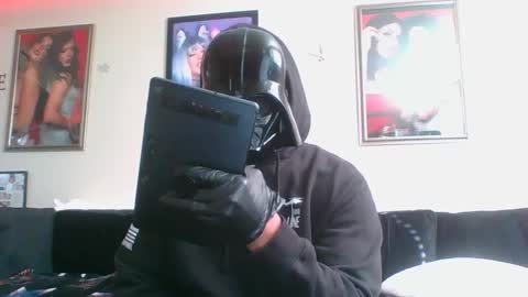 evanschris2048 online show from 03/03/25, 10:10