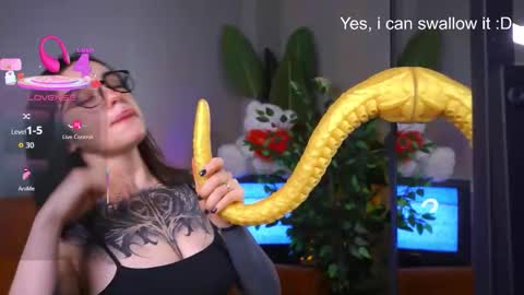 Eva online show from 12/17/25, 03:12