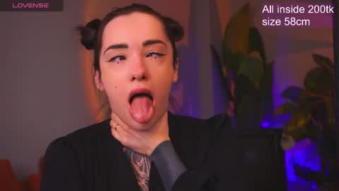 Eva online show from 04/19/26, 02:00