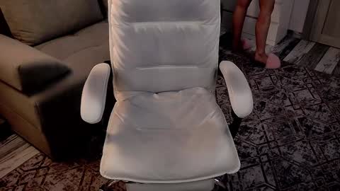 EvaRelusionJ online show from 01/15/25, 05:40