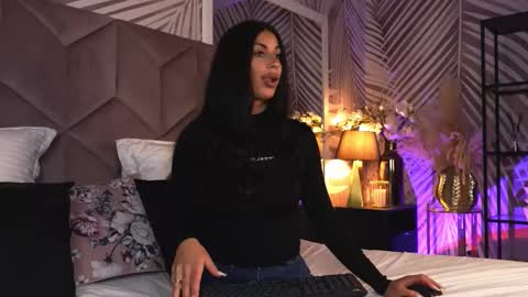 EvaRhea online show from 03/30/26, 02:56