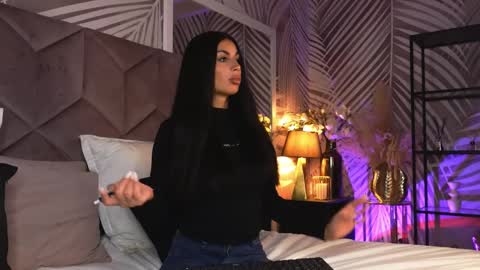 EvaRhea online show from 04/03/26, 02:53