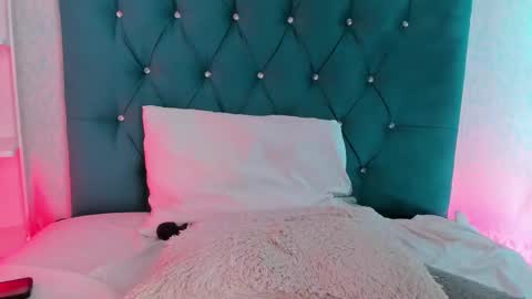 EVARITZ online show from 03/08/25, 10:00