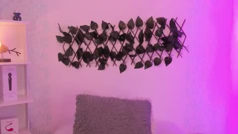 Snapshot of evaritz__ chatting on 02/11/26, 08:14 EVARITZ online show from 02/11/26, 08:14