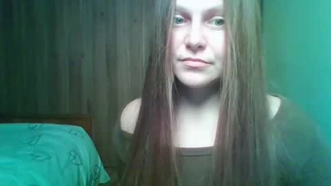 evasapples2026 online show from 02/11/26, 11:21