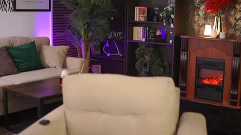 Eva online show from 01/24/25, 11:23