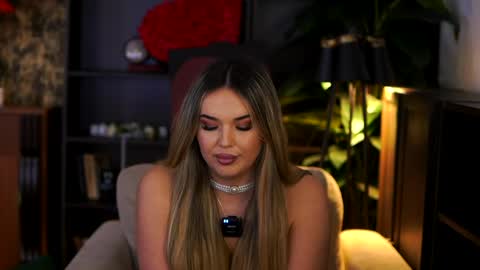 Eva online show from 04/01/26, 01:41