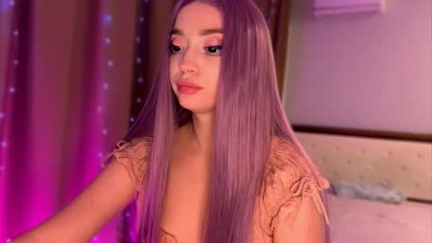 Snapshot of evasweet420 chatting on 11/23/25, 05:13 Eva online show from 11/23/25, 05:13