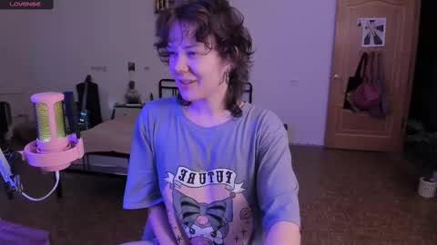      online show from 09/29/25, 02:55