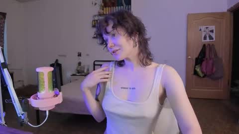      online show from 10/03/25, 02:58