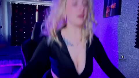 evavibe online show from 03/31/26, 06:25