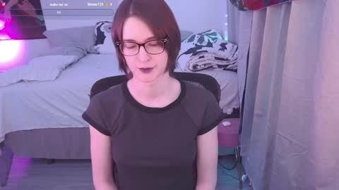 Snapshot of evavivi59 chatting on 03/07/25, 03:19 Vivi online show from 03/07/25, 03:19