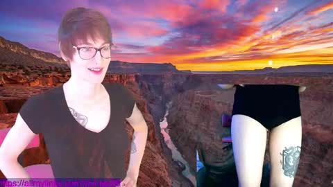 Snapshot of evavivi59 chatting on 12/04/25, 11:13 Vivi online show from 12/04/25, 11:13