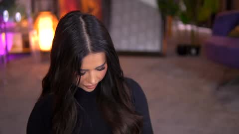 Eva online show from 01/22/25, 11:01