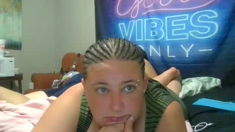 Snapshot of evehaspowers chatting on 09/16/25, 07:20 Eve online show from 09/16/25, 07:20