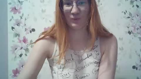 Snapshot of eveliina_shy chatting on 03/16/26, 04:33 Evelina online show from 03/16/26, 04:33