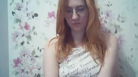 Snapshot of eveliina_shy chatting on 03/19/26, 02:54 Evelina online show from 03/19/26, 02:54