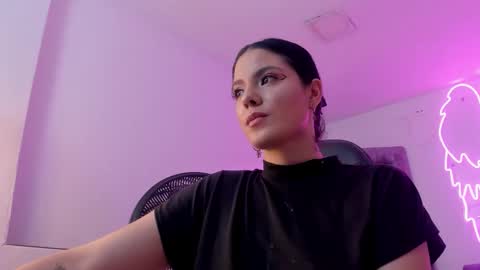 evelin__thompsson online show from 03/20/26, 03:11