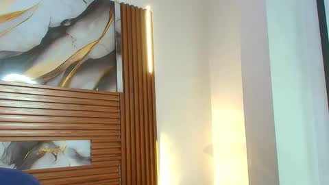 cielo online show from 11/18/25, 03:12