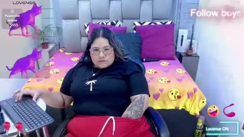 evelin zaens online show from 02/15/26, 07:51