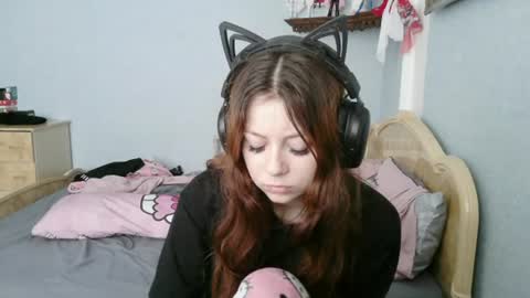 Alice 3 online show from 07/15/26, 09:03