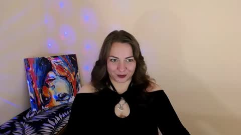 Lydia online show from 10/03/25, 11:02