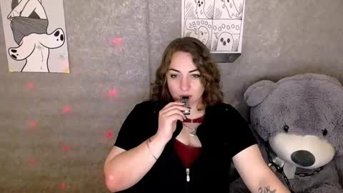 Lydia online show from 11/07/25, 10:32