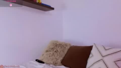 Evelyn Ruiz online show from 01/05/26, 05:27