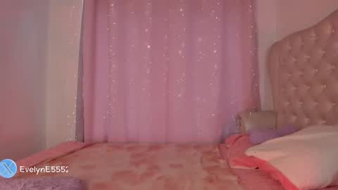 evelyn evelyn online show from 02/11/25, 04:24