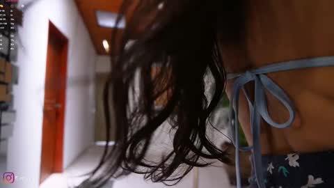 Snapshot of evelyn_evelyn chatting on 02/27/26, 05:13 evelyn evelyn online show from 02/27/26, 05:13