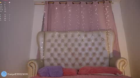 Snapshot of evelyn_evelyn chatting on 02/28/26, 05:19 evelyn evelyn online show from 02/28/26, 05:19