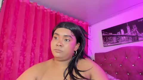 Snapshot of evelyn_sandoval chatting on 06/16/26, 01:52 Evelyn Sandoval online show from 06/16/26, 01:52