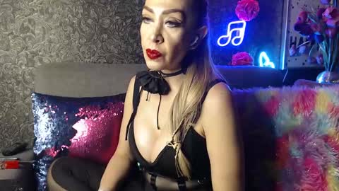 Snapshot of evelynagrey chatting on 01/08/25, 07:13 EvelynaGrey online show from 01/08/25, 07:13