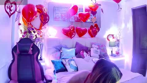 Snapshot of evelynagrey chatting on 02/13/26, 09:16 EvelynaGrey online show from 02/13/26, 09:16