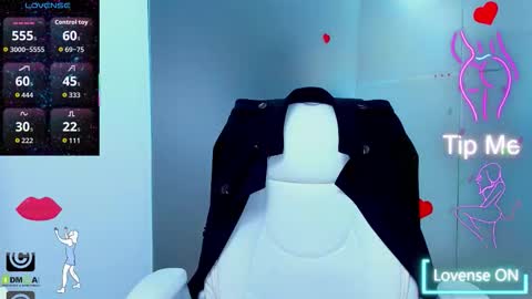 evelyne_rose online show from 11/16/25, 06:08