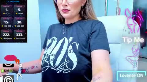 evelyne_rose online show from 07/04/26, 04:51