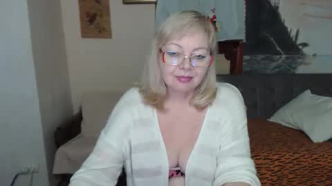 BarbaraBlondy online show from 12/16/25, 08:36