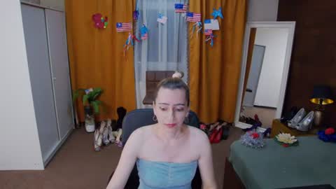 evelynreagan online show from 08/01/26, 06:23