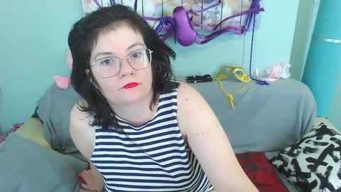 Everly online show from 12/13/24, 08:20