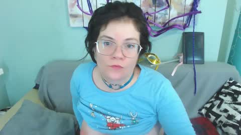 Everly online show from 12/25/24, 07:56