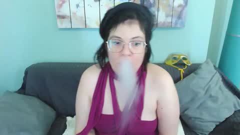 Everly online show from 02/09/25, 08:13