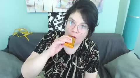 Everly online show from 03/07/25, 05:18